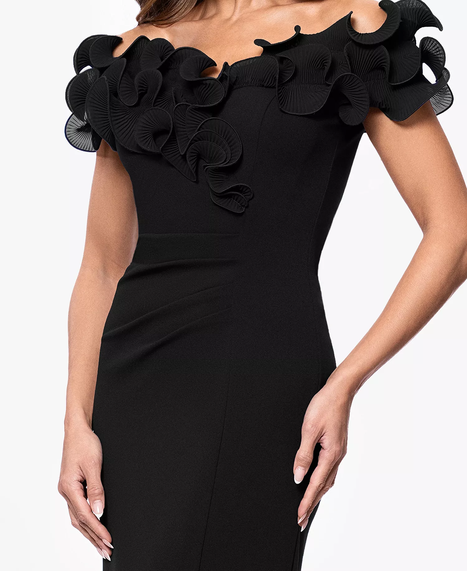 Women's Ruffled-Off-The-Shoulder Crepe Gown XSCAPE - Image 7