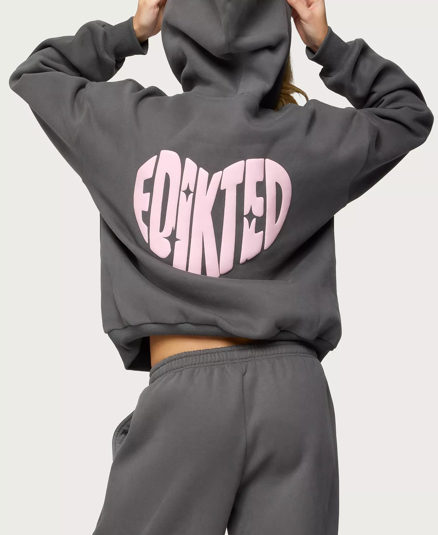 Edikted Women's Major Love Hoodie - Image 16
