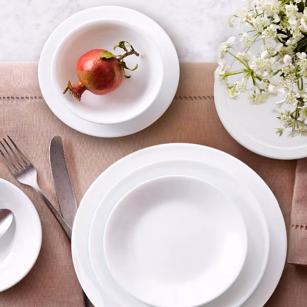 Corelle 16pc Winter Frost White Dinnerware Set - Image 2