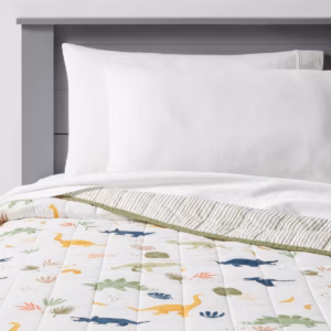 Full/Queen Dinosaur Reversible Kids' Quilt - Pillowfortâ„¢